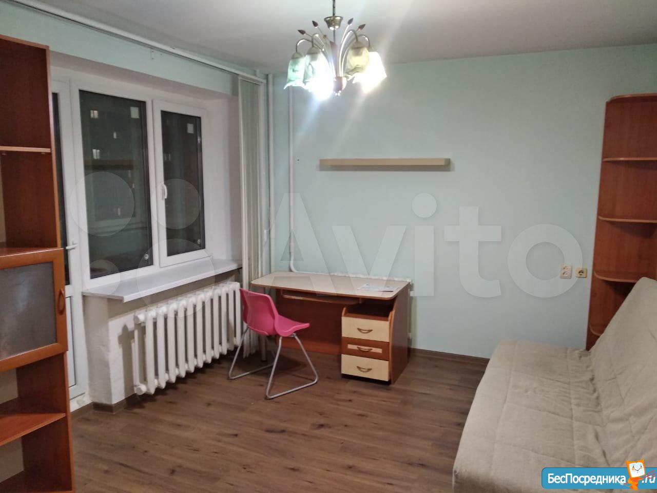 Мечникова 77/2 ростов на дону. Снять квартиру в ростове великом. Ростов на дону аренда собственник. Суточно ру ростов на дону. 3 человека на фоне квартиры в ростове.